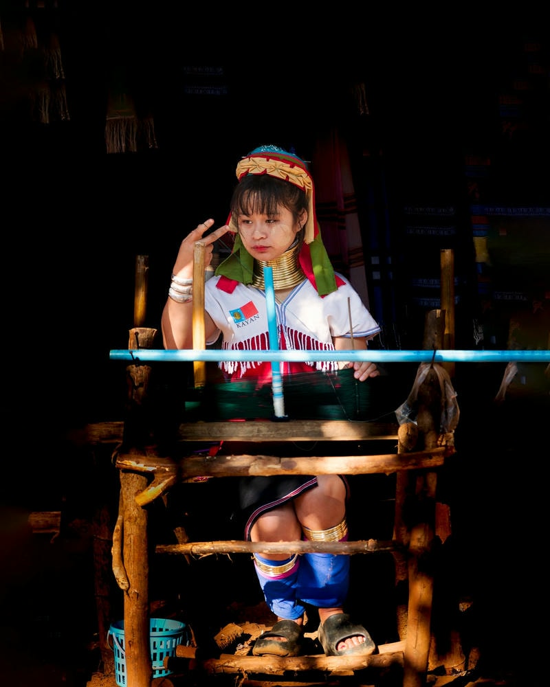 หมู่บ้านกะเหรี่ยงคอยาว (Karen Long Neck Village) สัมผัสวิถีชีวิต