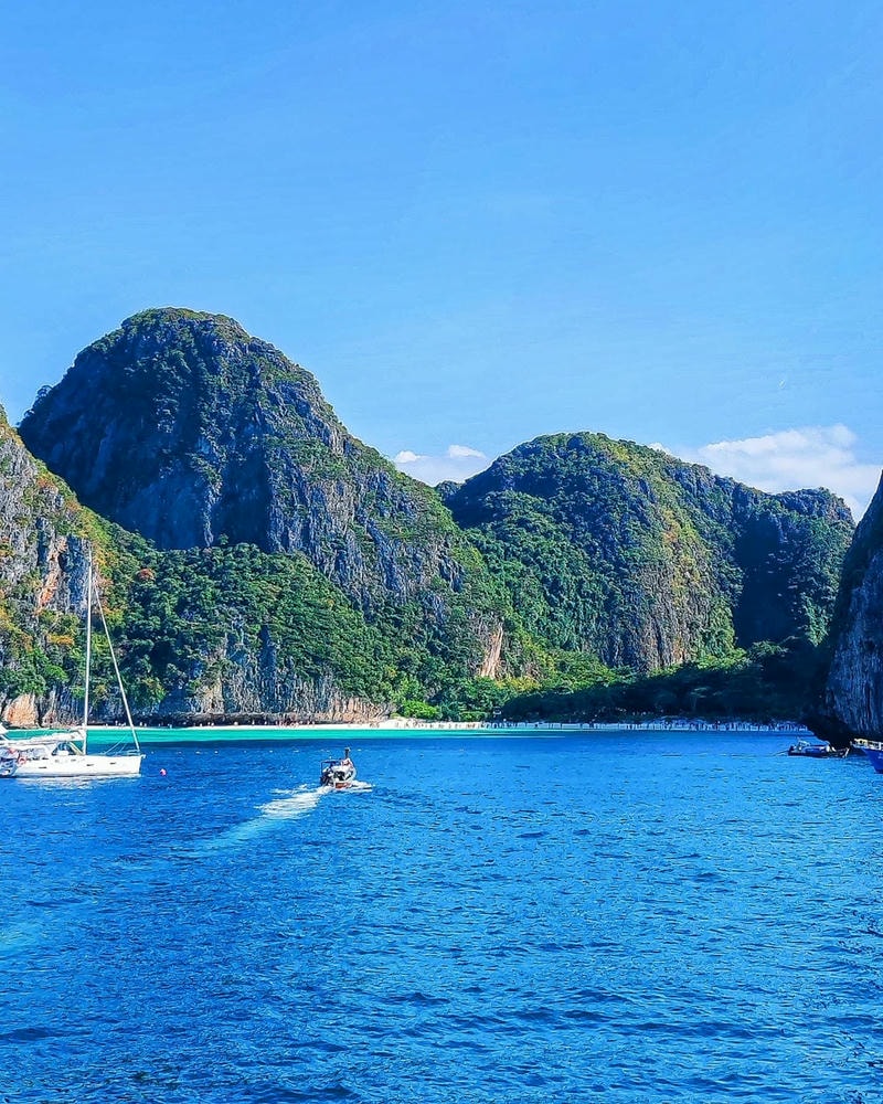Koh Phi Phi Lehสถานที่ท่องเที่ยวสำคัญบนเกาะพีพีเล Island (3)