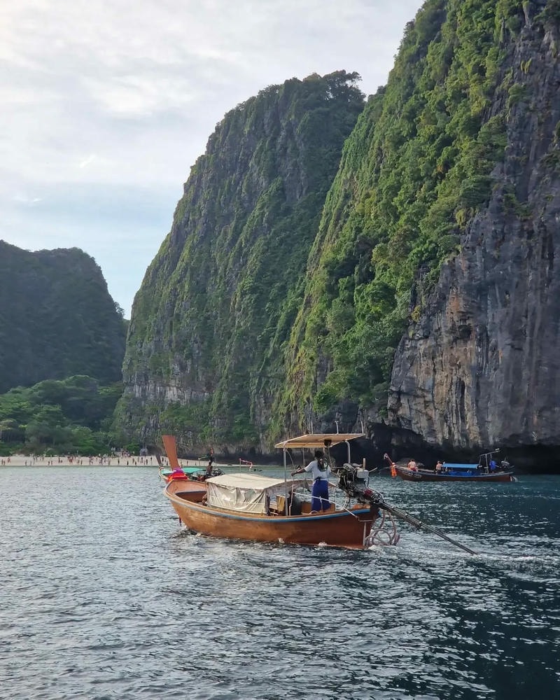 การเดินทางสู่เกาะรอก: เส้นทางสู่สวรรค์ที่ไม่อยากให้จบลง