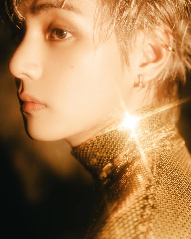 V BTS V (Kim Taehyung): ศิลปินหนุ่มหล่อ เสน่ห์แรงแห่งวงการ K-pop