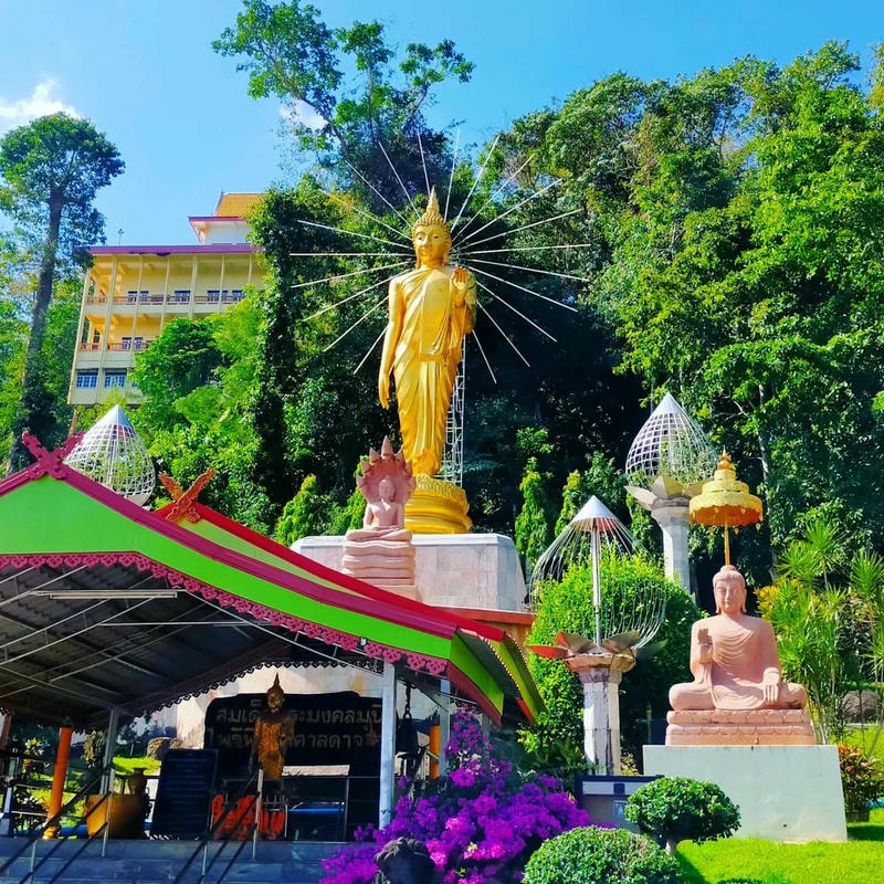 Wat Khao Sukim Temple (1)